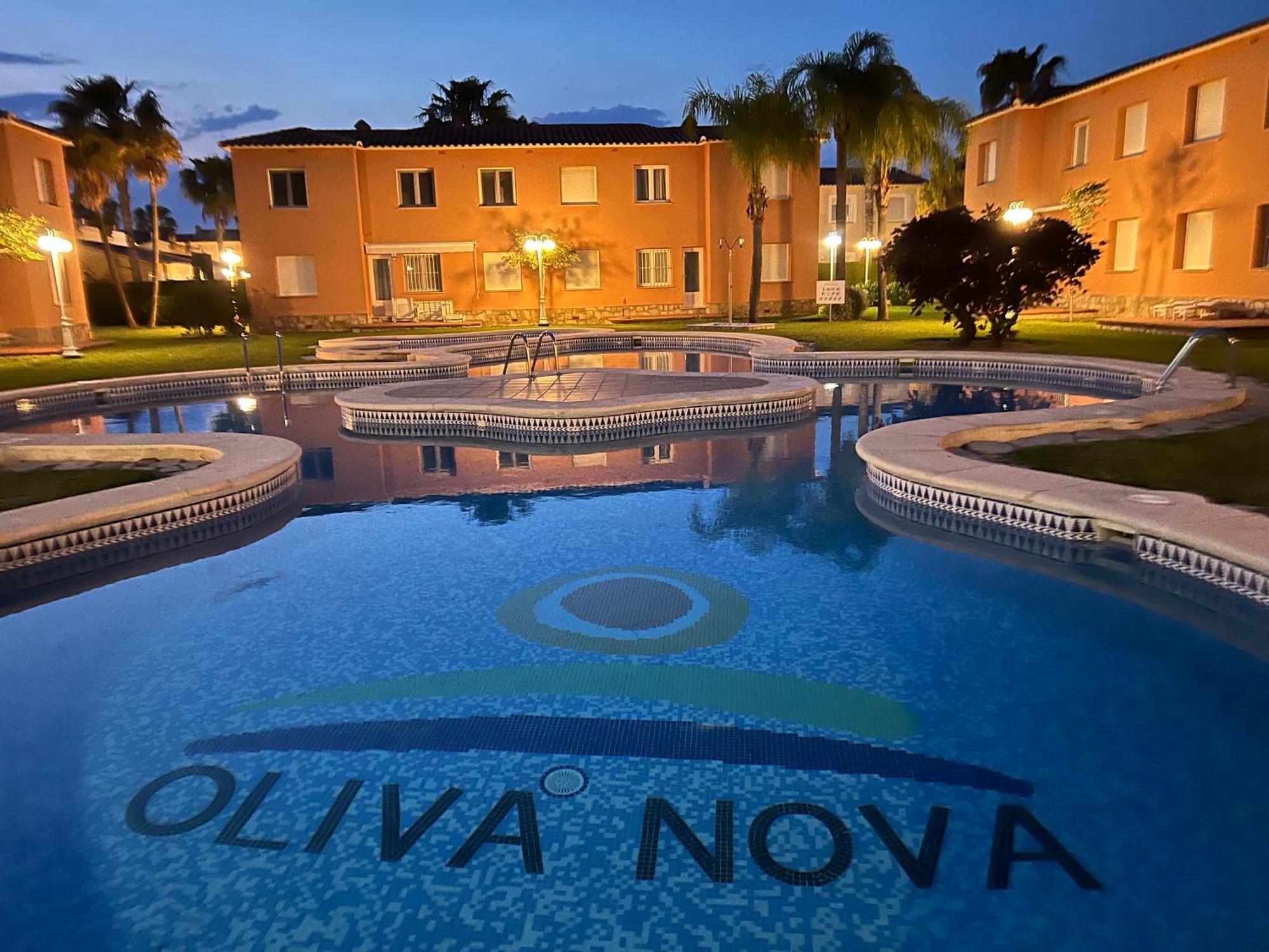Apartment Sevilla III Golf ,Big Pool And Seaside โอลิบา ภายนอก รูปภาพ